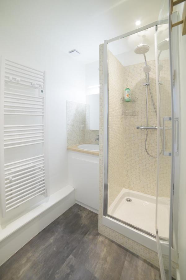 Le Mont Brenn Apartment Auxerre Bagian luar foto