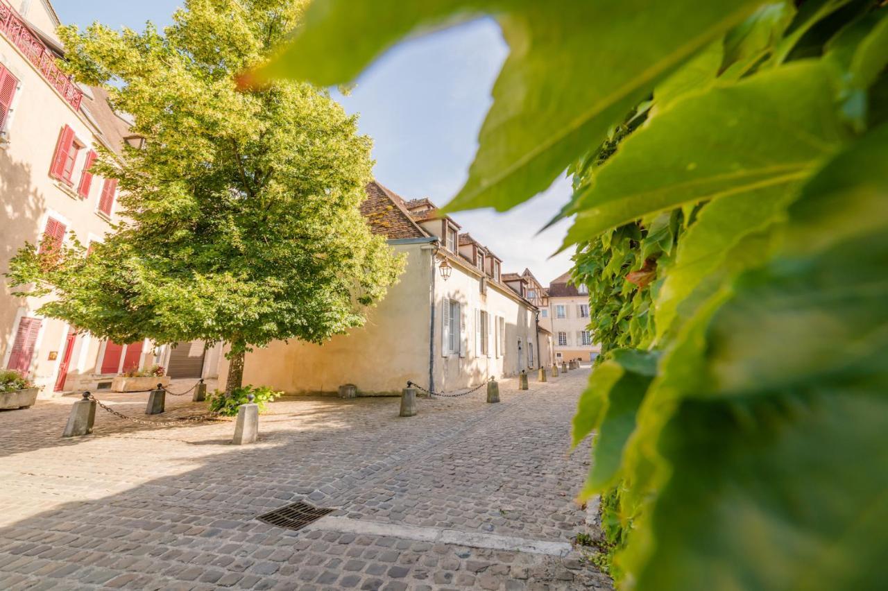 Le Mont Brenn Apartment Auxerre Bagian luar foto